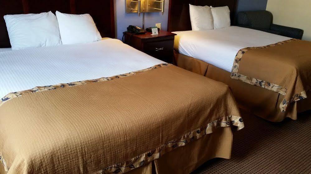 Baymont Inn And Suites Carthage 外观 照片