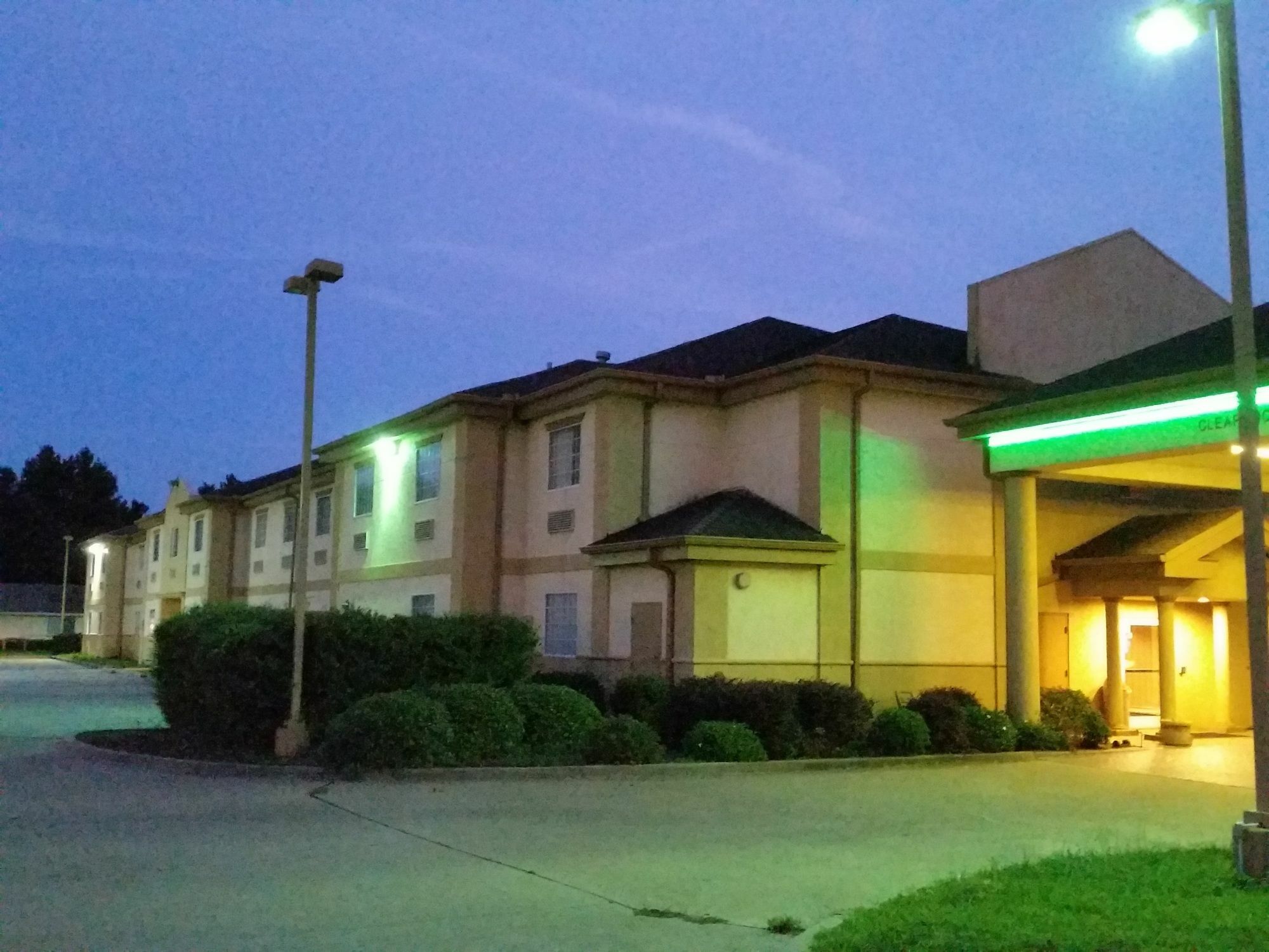 Baymont Inn And Suites Carthage 外观 照片